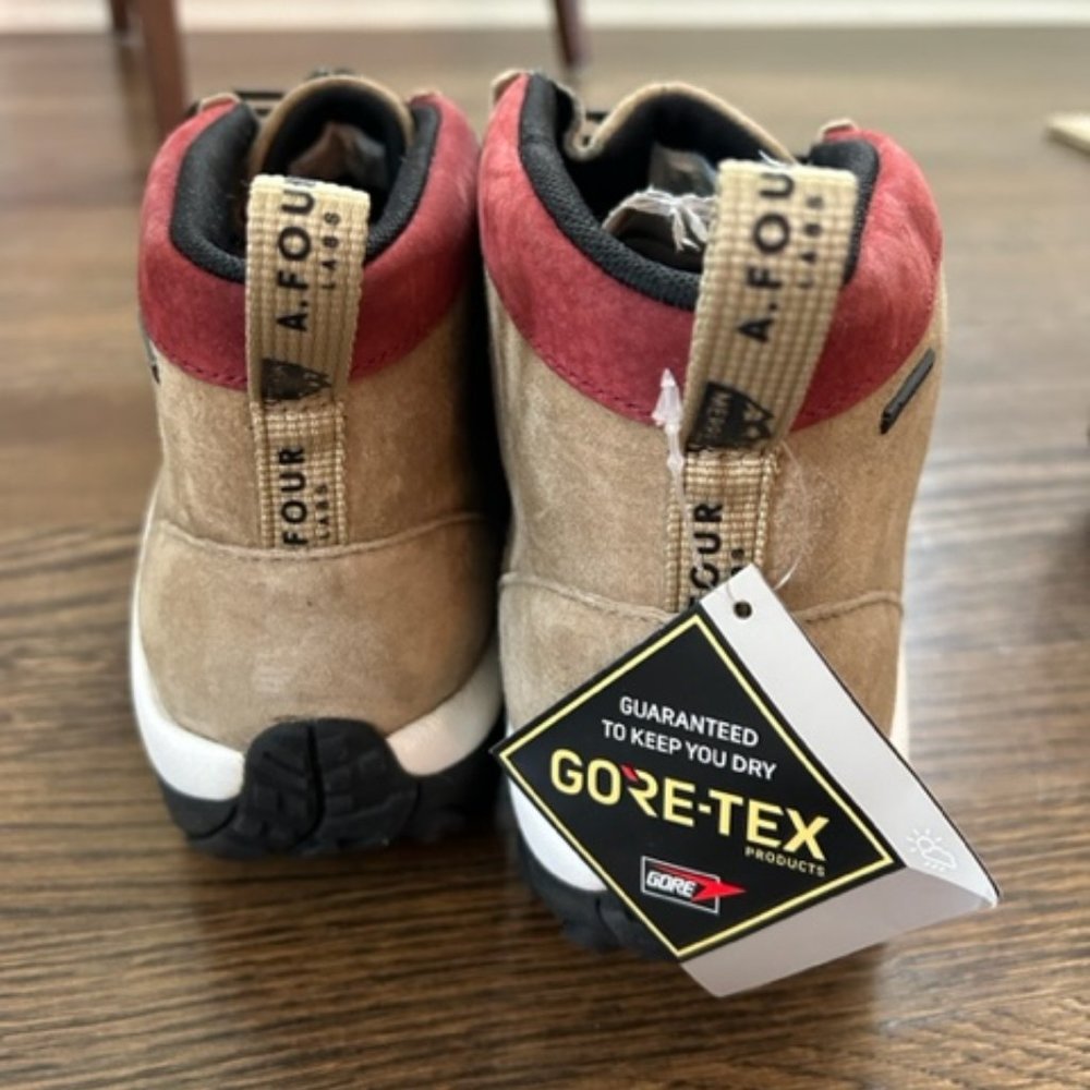 Merrell Chukka boots Men's size 12